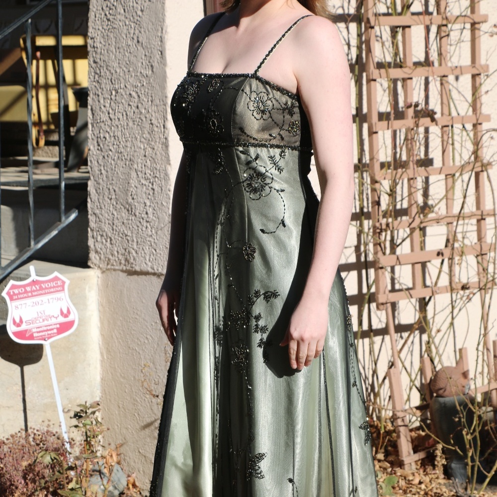 Green Renaissance-themed modest prom dress